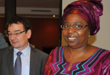 Alcatel-Lucent helps launch the mDiabetes project in Senegal Alcatel-Lucent helps launch the mDiabetes project in Senegal